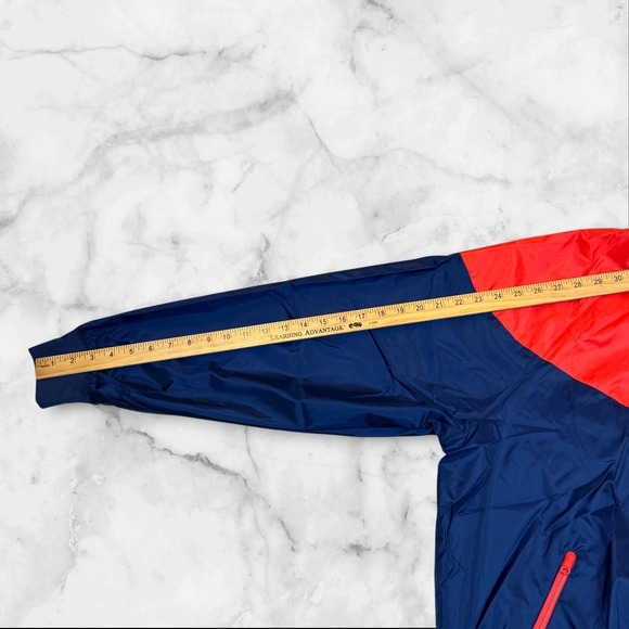 NWT Nike Windrunner Jacket Red Navy Full Zip Hooded Mens XL‎ DA0001-410 - Picture 4 of 10